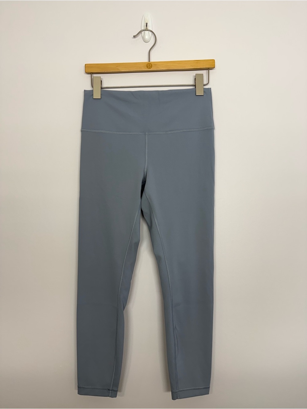 Lululemon Wunder Train High-Rise Tight 25" Chambray? Size 10
